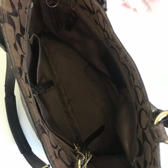 Coach purse - Picture 4 of 15